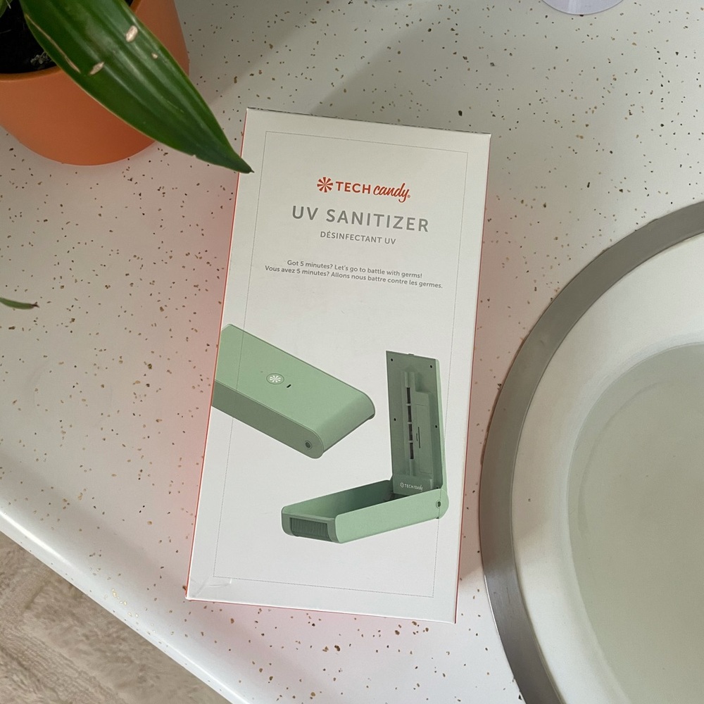 Tech Candy UV Sanitizing Bed